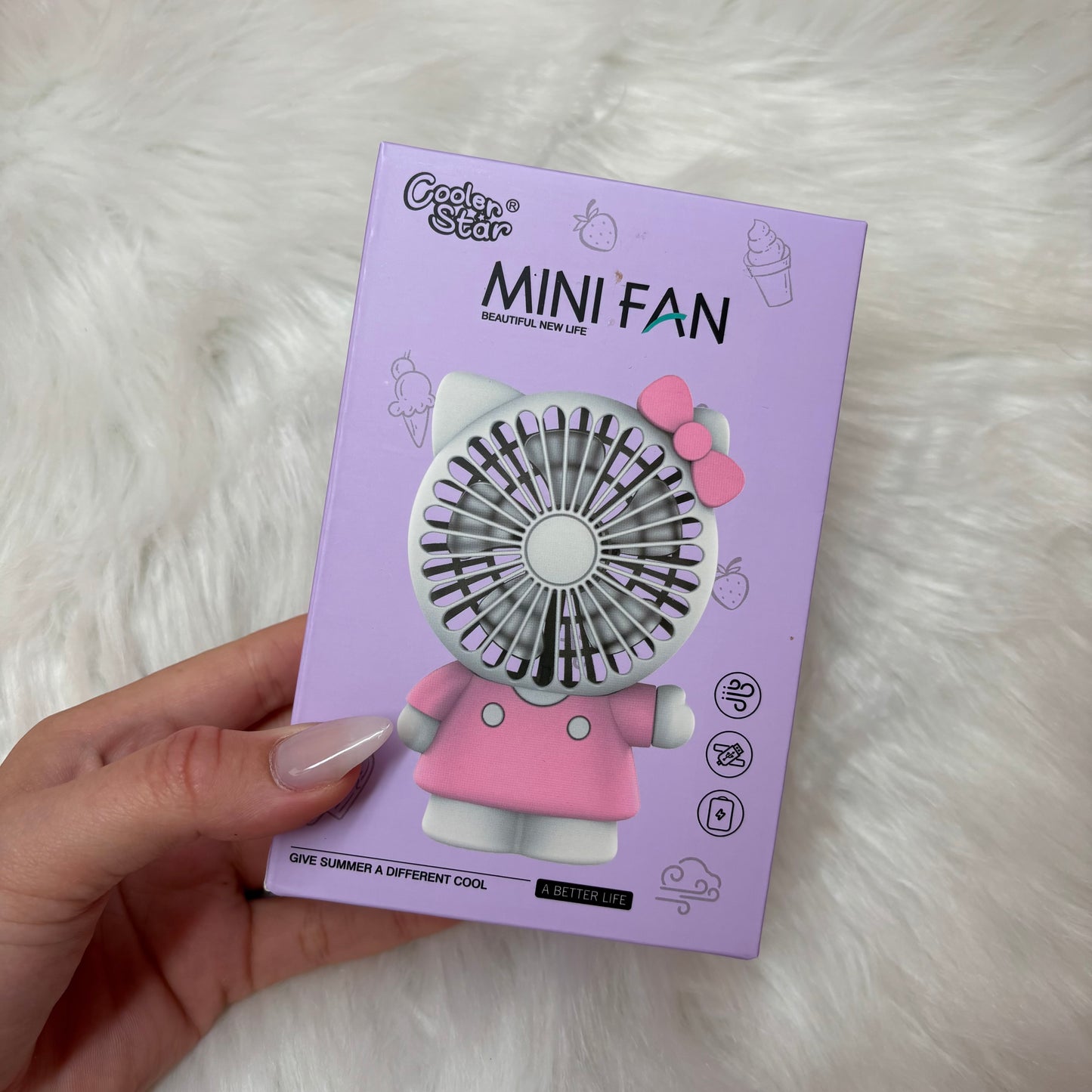 Kitty Lash Fan🪭