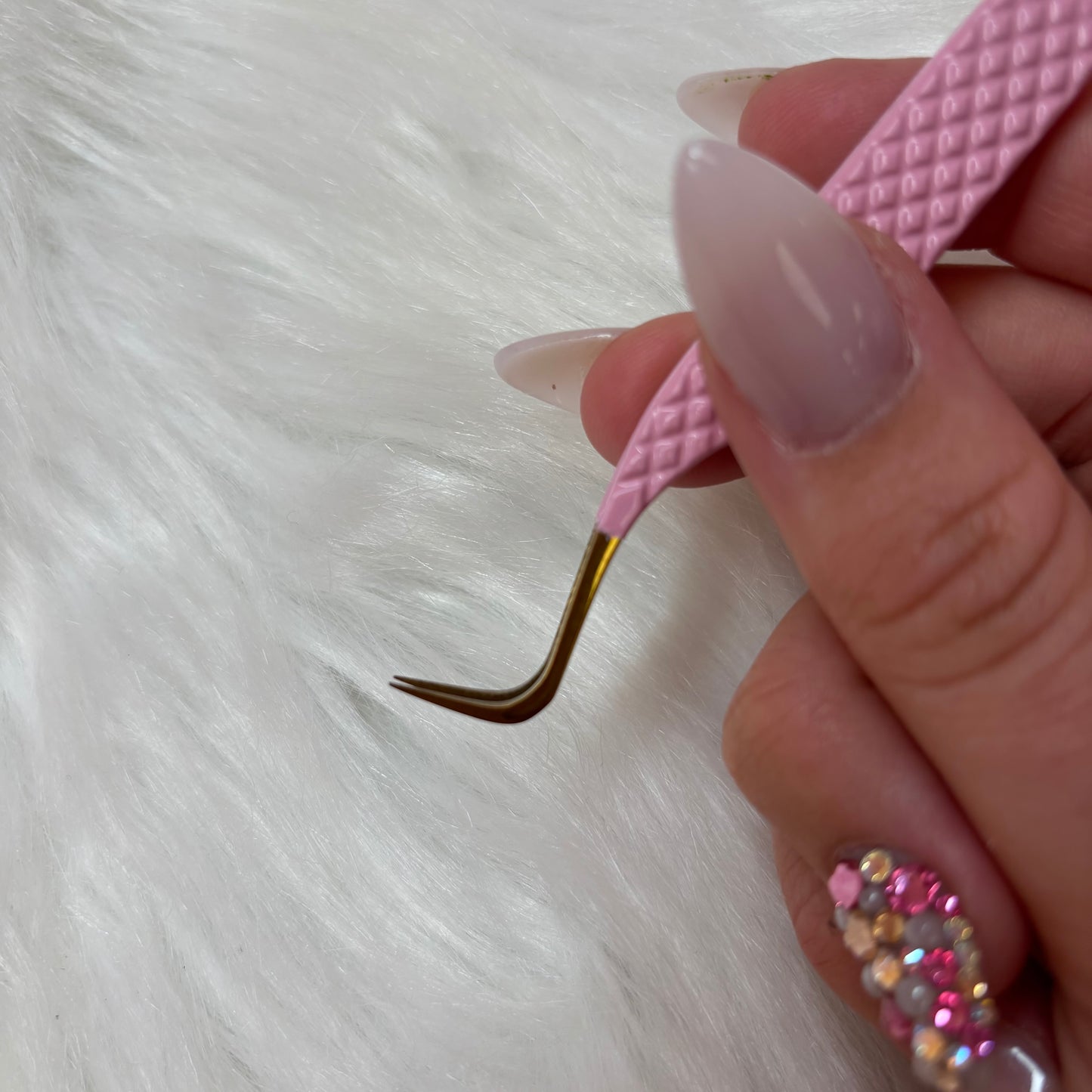 Your Lucky Charm🍀 Tweezer NO CHARM